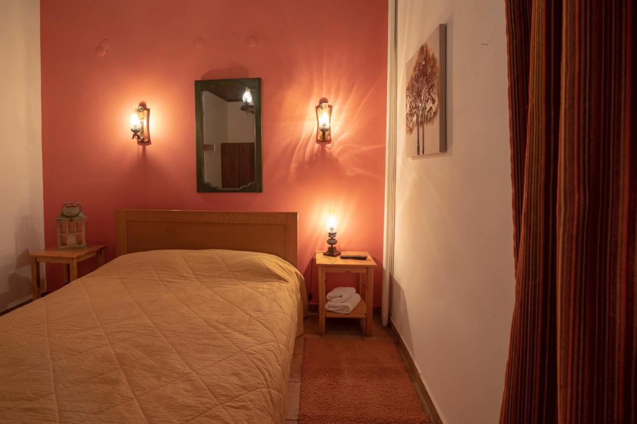 Guesthouse Alexandra Eptálofos Buitenkant foto
