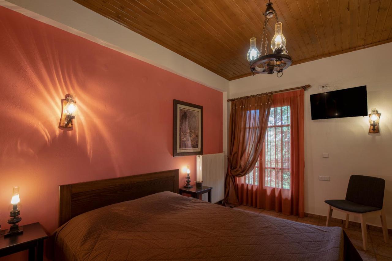 Guesthouse Alexandra Eptálofos Buitenkant foto