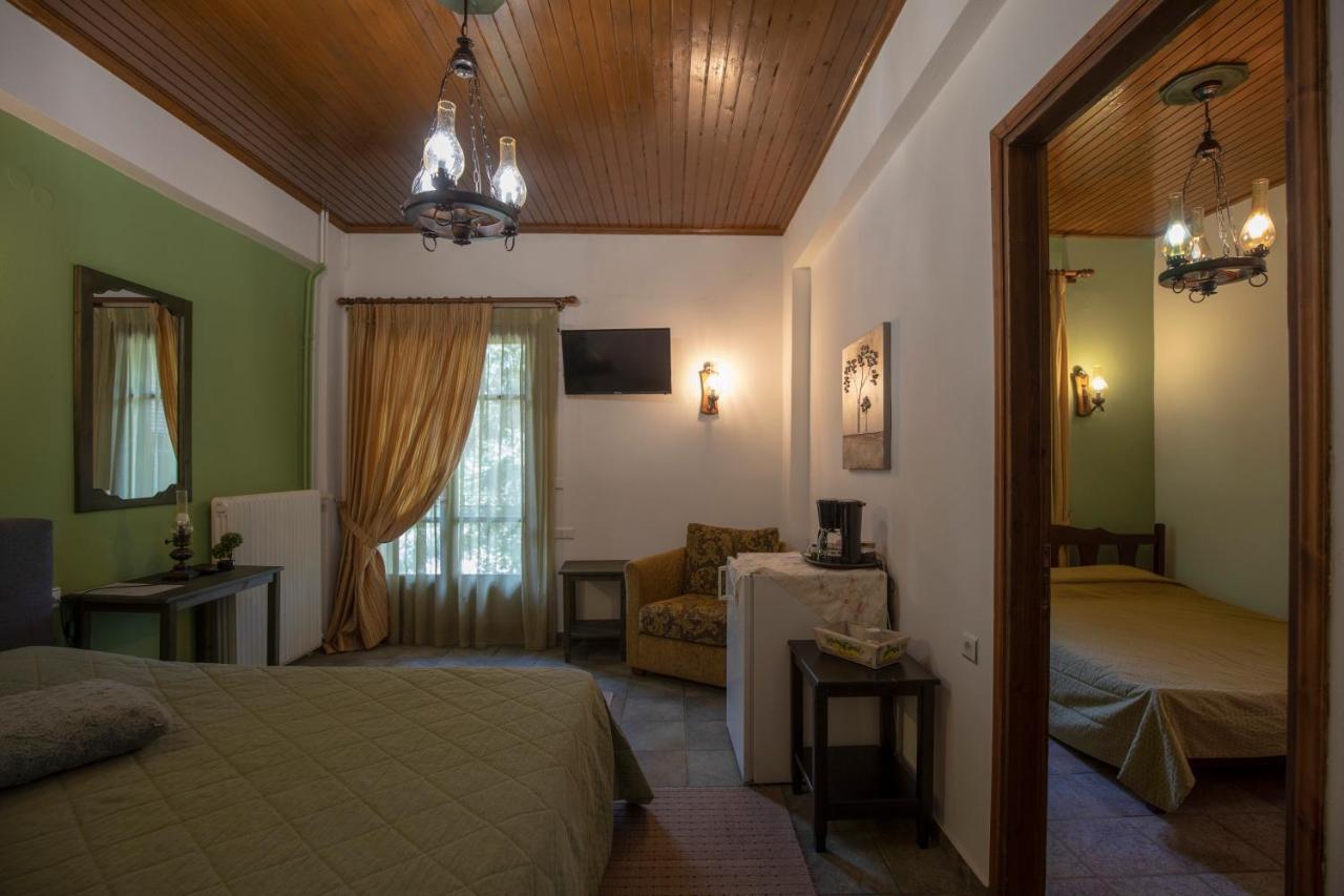 Guesthouse Alexandra Eptálofos Buitenkant foto