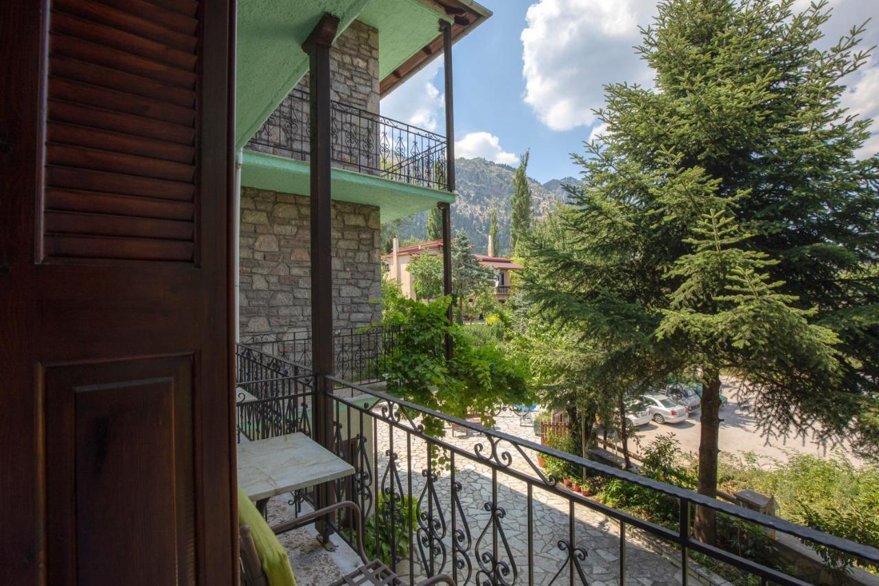 Guesthouse Alexandra Eptálofos Buitenkant foto