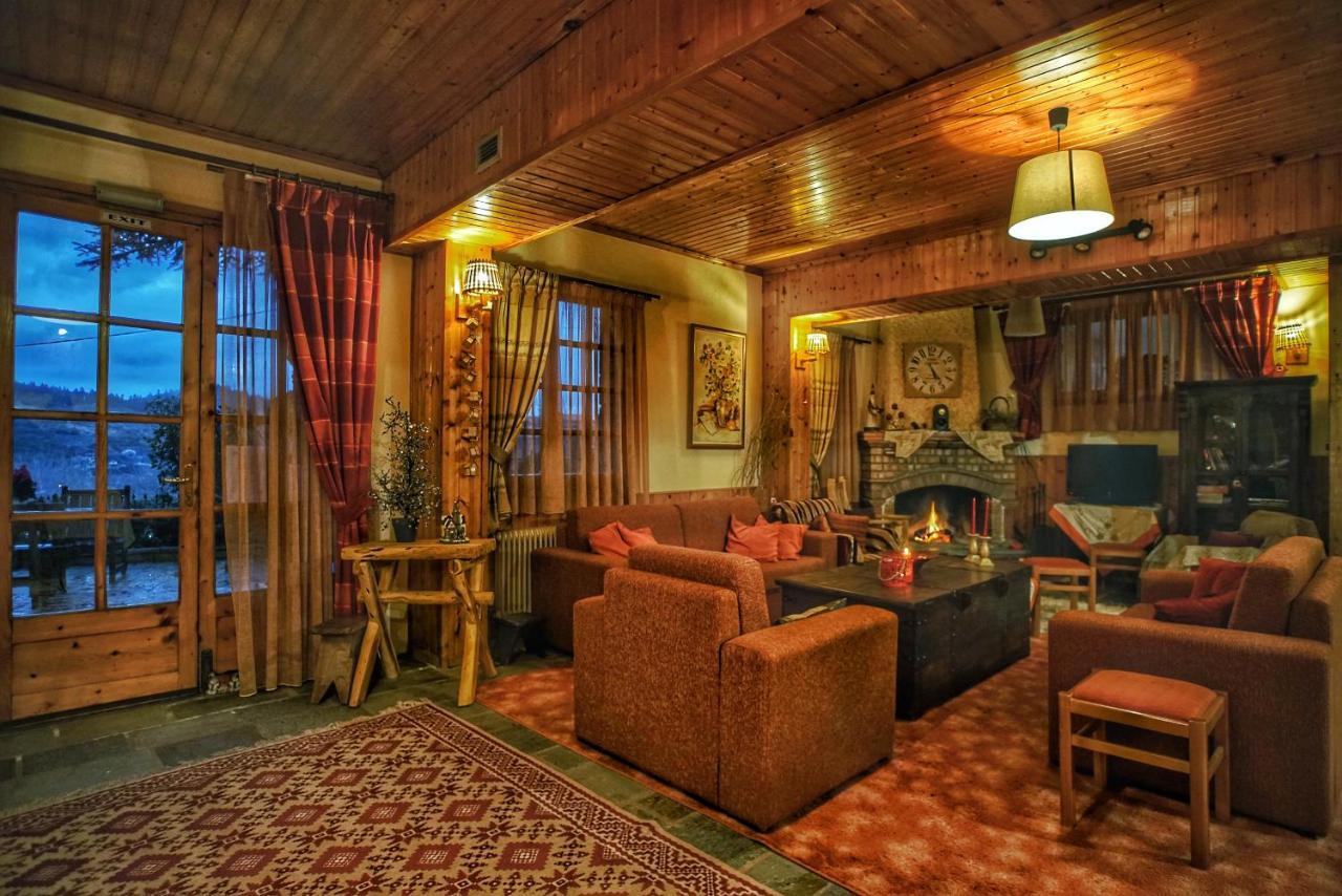 Guesthouse Alexandra Eptálofos Buitenkant foto